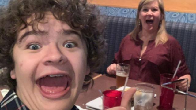 5 famosos da série 'Stranger Things' e seus signos