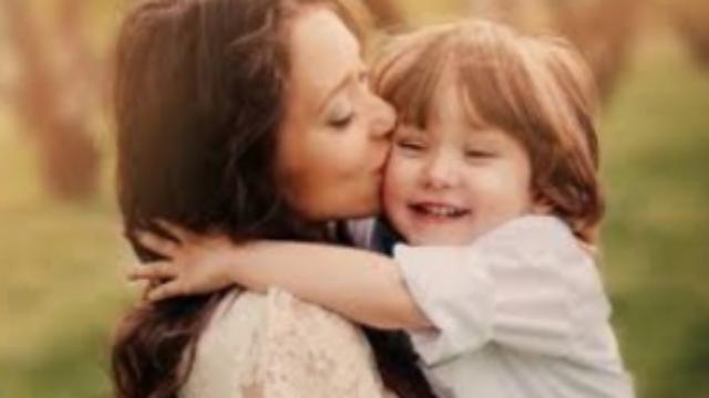 Cinco curiosidade sobre as mães do signo de Gêmios