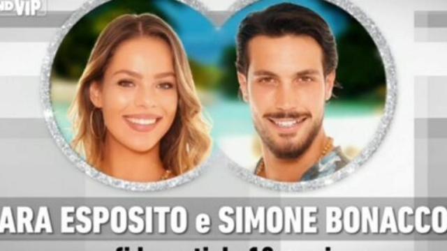 Simone Bonaccorsi: 'Ho il desiderio di sposare Chiara, è la donna giusta'