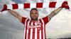 Déchaîné, Mathieu Valbuena fête le titre de l'Olympiakos