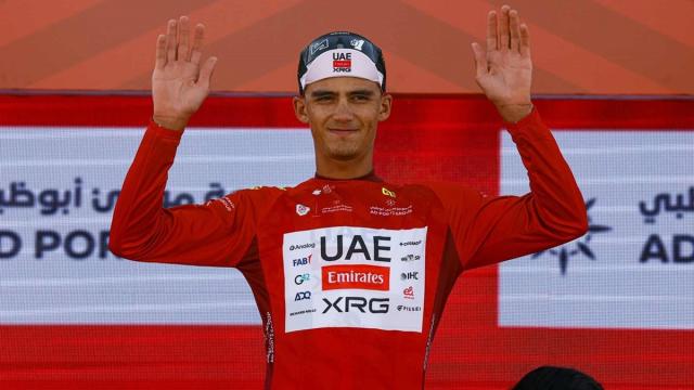 Tour Emirati Arabi: Del Toro anticipa il gruppo e si aggiudica la prima frazione