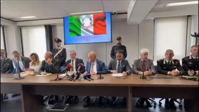 Delitti Capriati e Scavo, individuati i presunti responsabili: 14 arresti nel barese