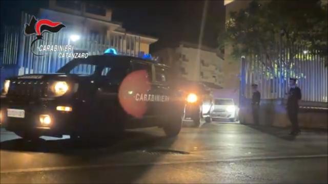 'Ndrangheta: 9 arresti tra Calabria, Umbria e Lombardia, sigilli per due aziende
