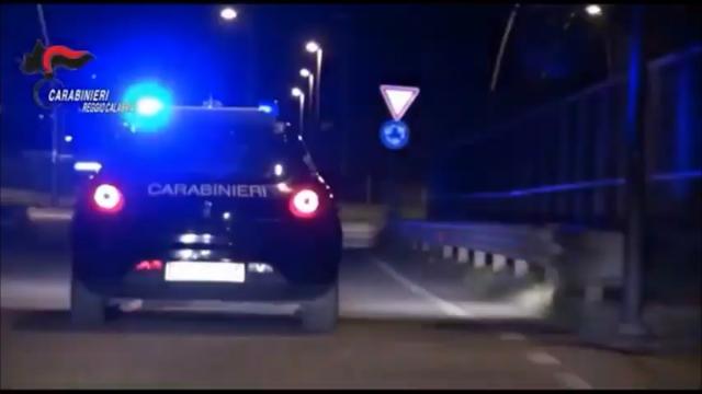 'Ndrangheta, rete internazionale di narcotraffico gestita dal carcere: 35 arresti