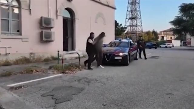 Camorra, ventiquattro arresti per sentenze definitive in Veneto, Campania e Calabria
